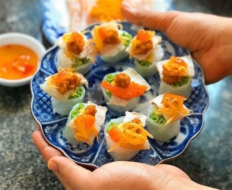  Bánh Cuốn Tôm: Sự Kết Hợp Hoàn Mỹ Của Bột Mì Và Hương Vị Tươi Ngon Từ Biển!